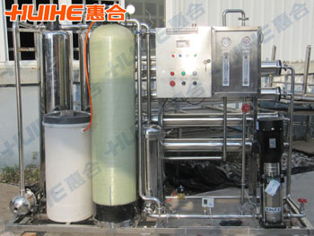 精美展示1-3T/H反滲透水處理實拍圖,讓客戶更直觀的了解我們的產品!