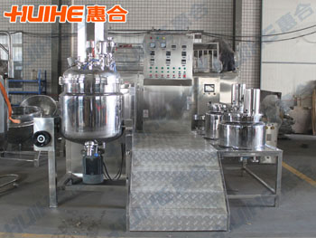 精美展示膏霜真空乳化成套設(shè)備實拍圖,讓客戶更直觀的了解我們的產(chǎn)品!